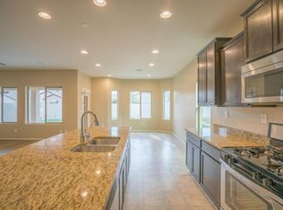 10768 W Avenida Del Rey, Peoria, AZ 85383