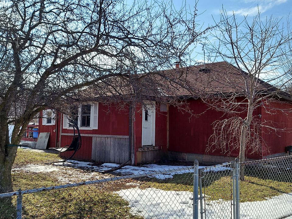 1st image of 203 Hinckley Blvd