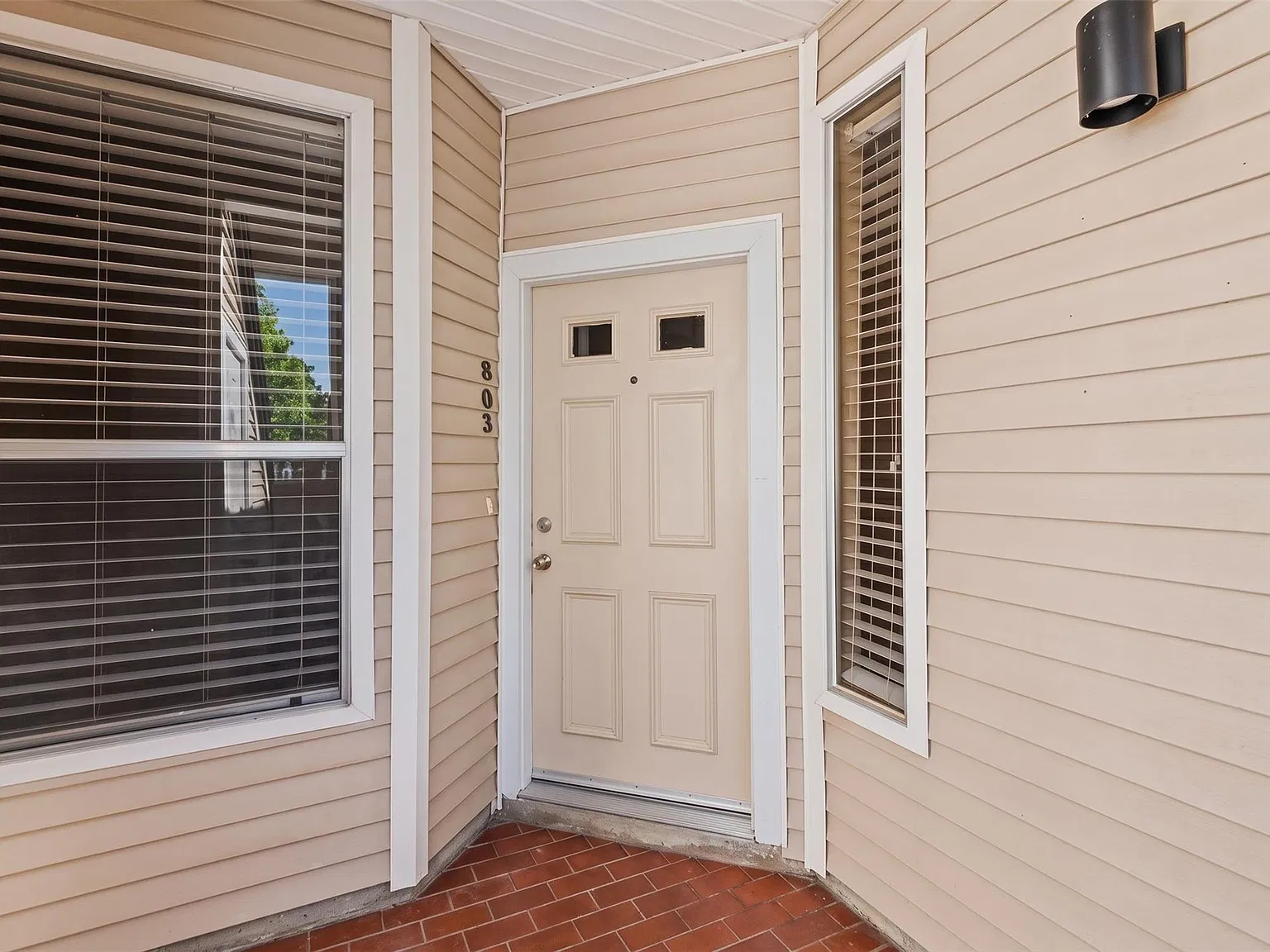 3317 Golden Trails Dr — Photo 2