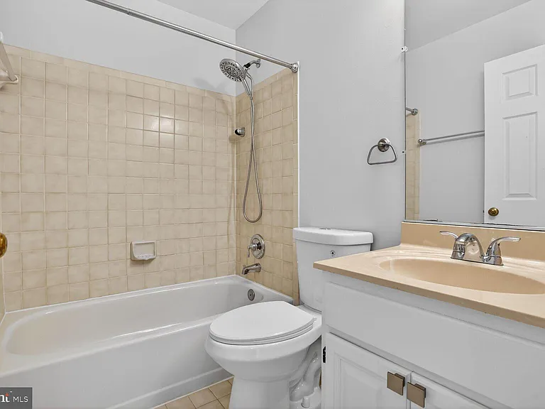 8408 Millwood Dr — Photo 17
