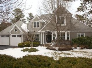 38 Chipping Hl, Plymouth, MA 02360