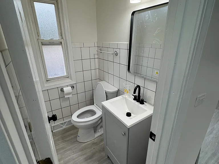 Powder room