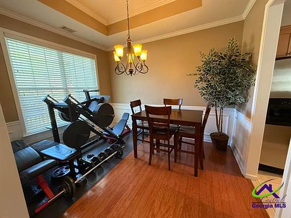 4th image of 227 Hearthwood Dr