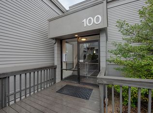 100 Winding Way UNIT J, Covington, KY 41011