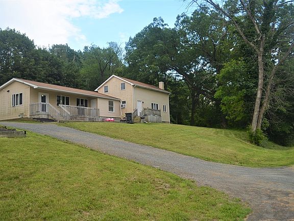 2nd image of 136 S Lhommedieu St