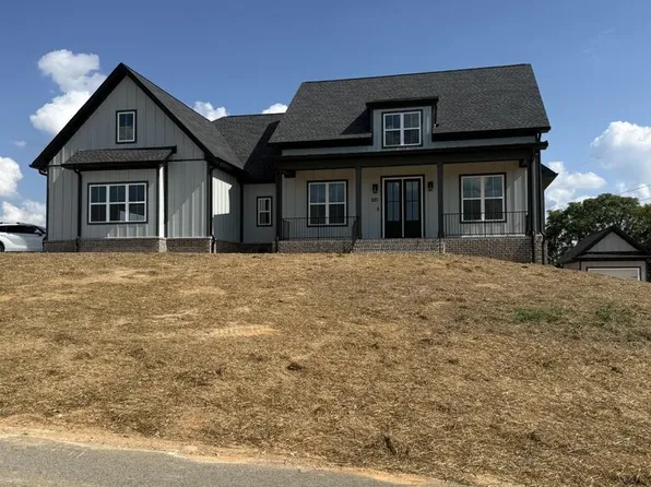 2530 Westowne Ave, Cookeville, TN 38501
