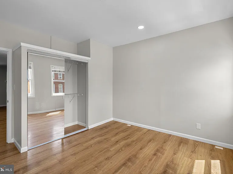 1305 Light St #2 — Photo 29