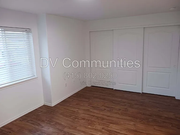 2571 NW Cedar Ave #3 — Photo 11