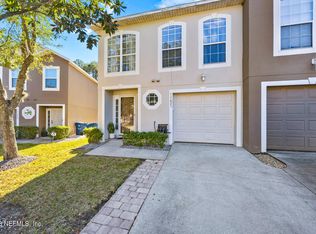 11621 Hickory Oak Dr, Jacksonville, FL 32218