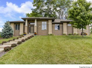 620 Woodbridge Rd, Springfield, IL 62711