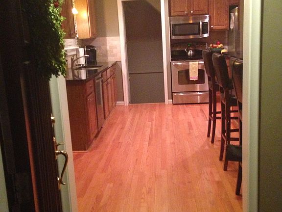 4th image of 23285 Liberty St