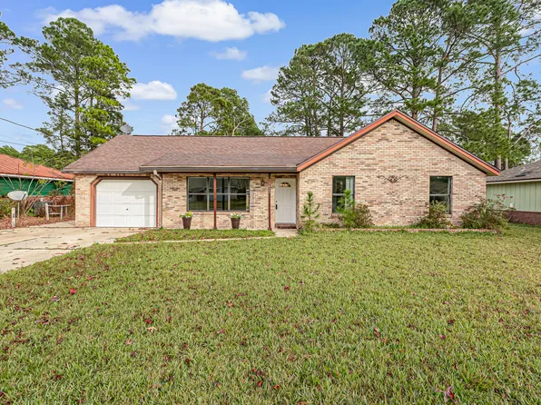 1421 Mixon Dr, Fort Walton Beach, FL 32547