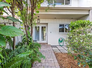8218 SW 82nd Ct #8218, Miami, FL 33143