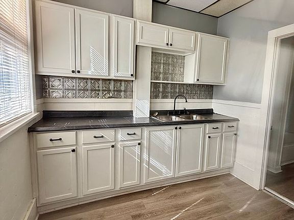 3rd image of 7 Lefferts St #1F