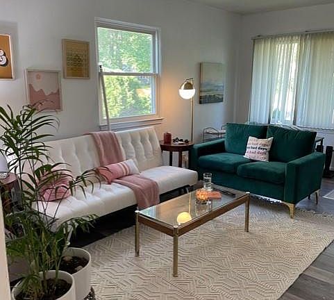 2nd image of 581 Cornell Ave