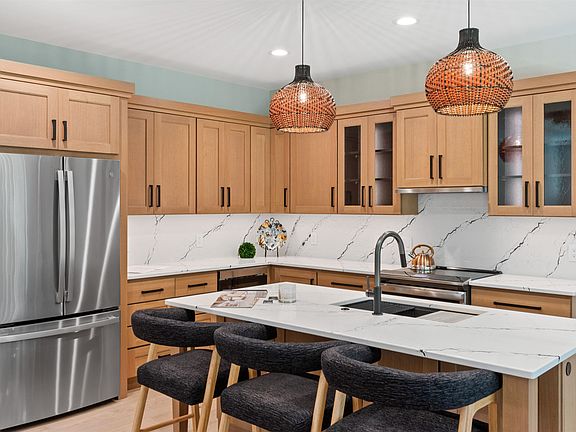 4th image of 1447 Sawgrass Dr