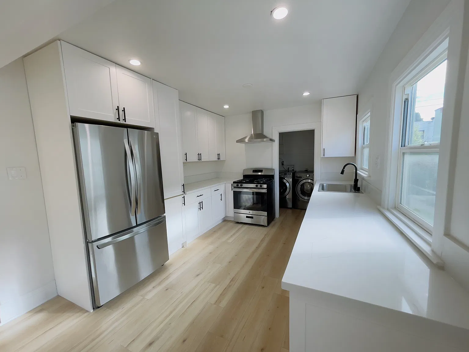 2022 Browning Blvd — Photo 2