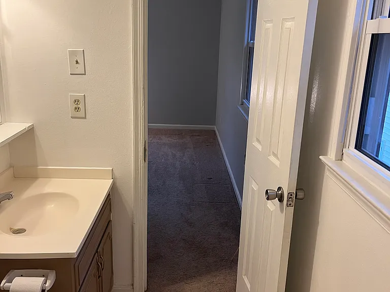 347 Green Meadows Dr — Photo 34