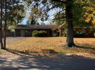 19 Club Ridge Ln, Willingboro, NJ 08046