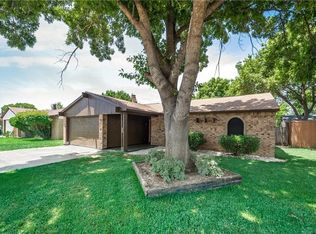 1010 Fort Scott Trl, Grand Prairie, TX 75052