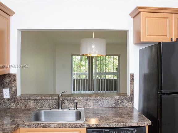 2nd image of 7860 Camino Real #L-406