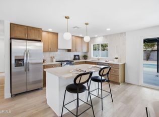 14407 N 37TH Court, Phoenix, AZ 85032