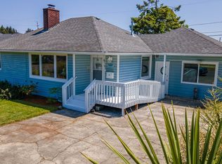 937 Michigan Ave, Coos Bay, OR 97420