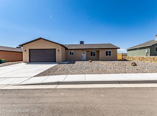 2031 Raptor St, Farmington, NM 87401
