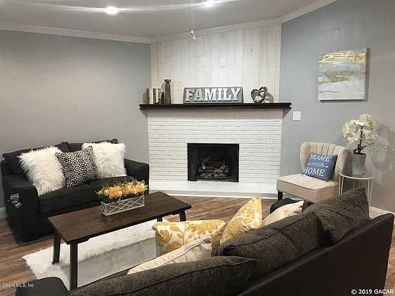 4th image of 5223 SW 75th Ter