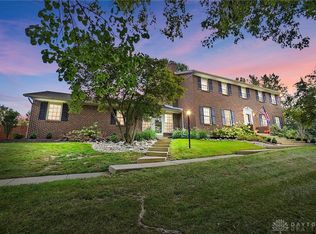 524 Tollhouse Rd, Springfield, OH 45504