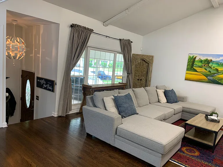 305 Garwood Pl — Photo 8