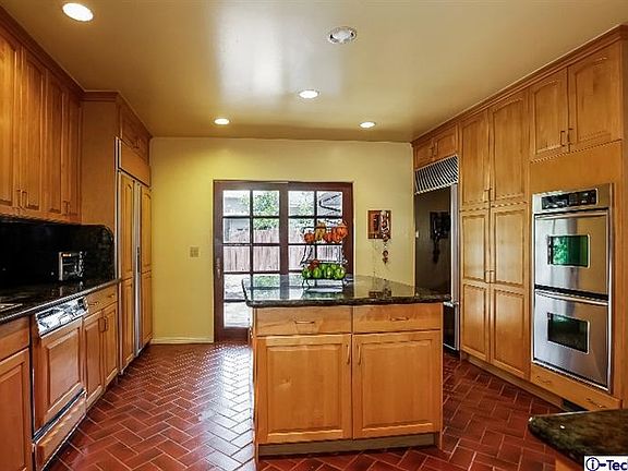 5th image of 4235 Woodleigh Ln