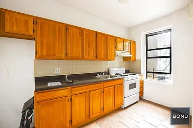 Rented by Bond New York