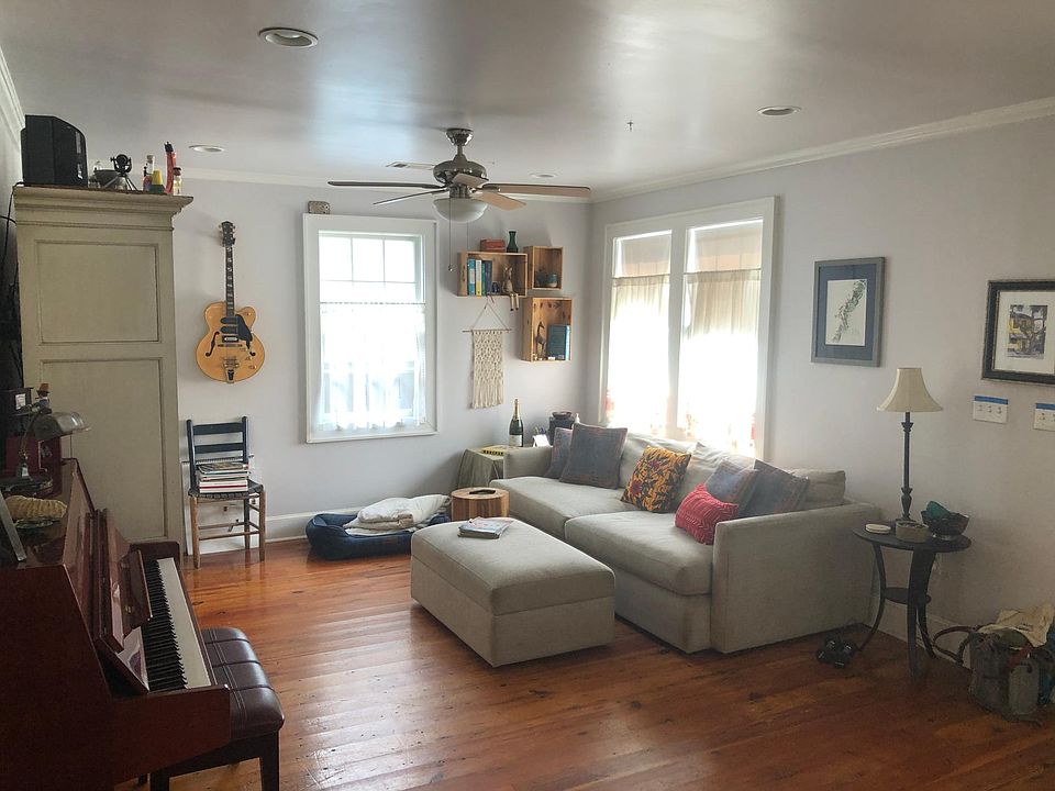 1st image of 1240 Piety St