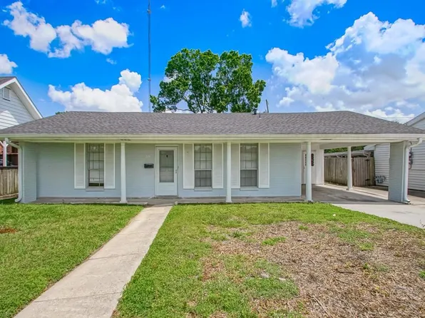 224 Willow Dr, Gretna, LA 70053
