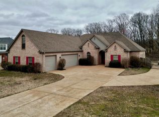 105 Bailey Ridge Ln, Rossville, TN 38066