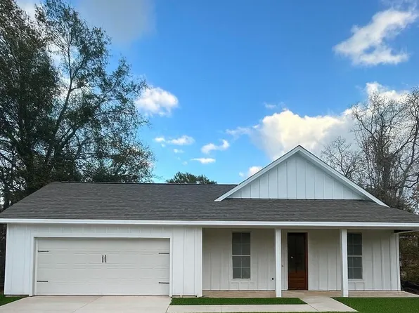 396 Valentour Rd, Pearl, MS 39208