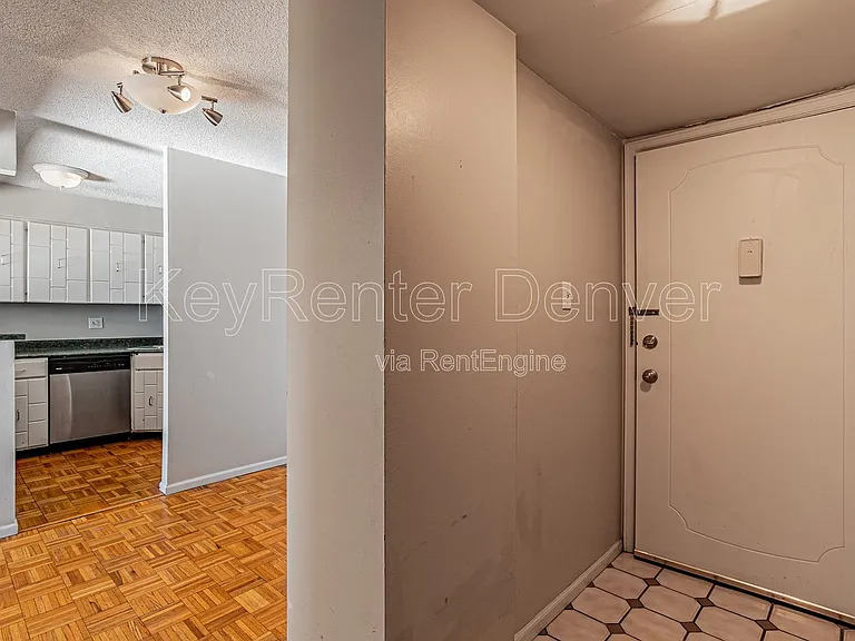 740 N Pearl St #804 — Photo 14