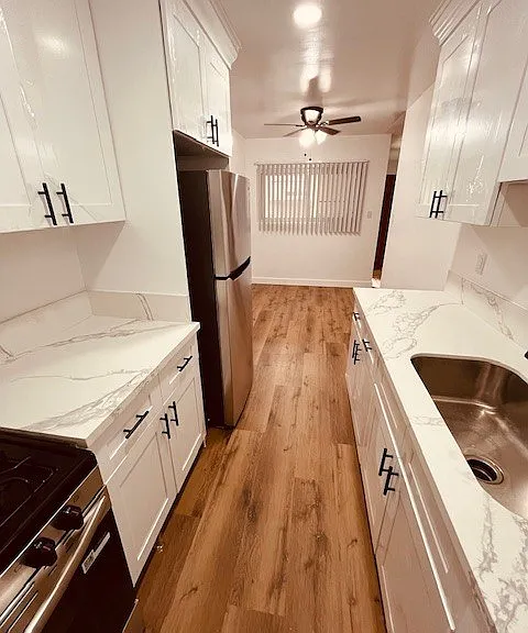 805 S. Flower St. — Photo 13