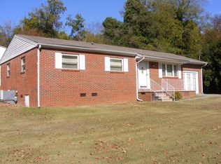 302 Dixon Ave, Athens, TN 37303