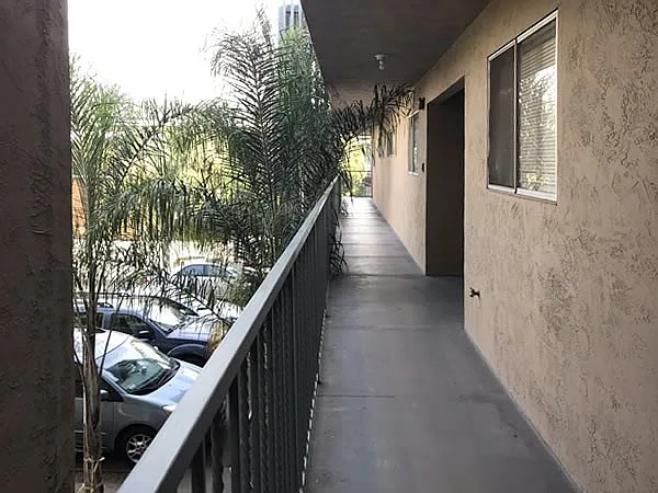 1260 Brighton Ave — Photo 9