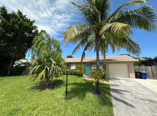 19043 SE Fearnley Dr, Jupiter, FL 33469
