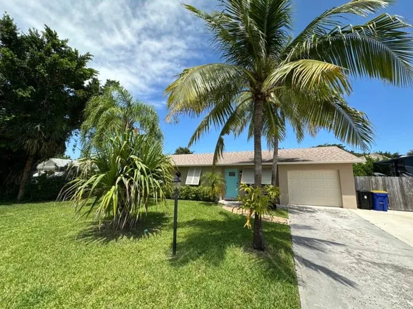 19043 SE Fearnley Dr, Jupiter, FL 33469