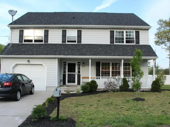 1 Maple Ave, Union Beach, NJ 07735