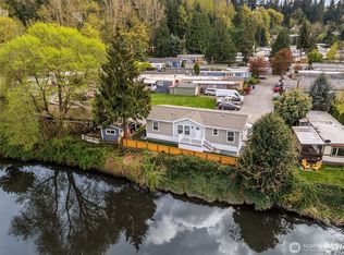 11510 E Riverside Dr UNIT 27, Bothell, WA 98011