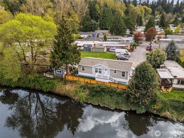 11510 E Riverside Drive #27, Bothell, WA 98011