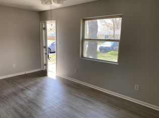 2753 Henry St, Lake station, IN