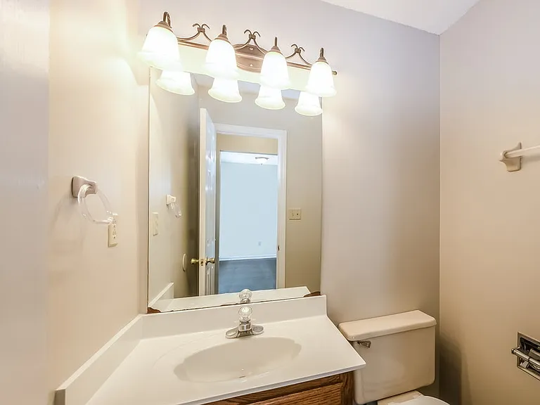 1812 Black Bear Cir E — Photo 14