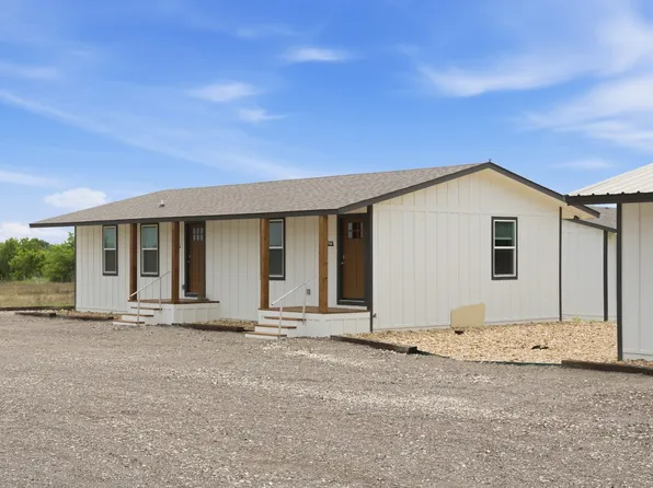 107B Thomas St, Rogers, TX 76569