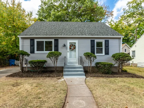 14 South Hawthorne Street, Manchester, CT 06040